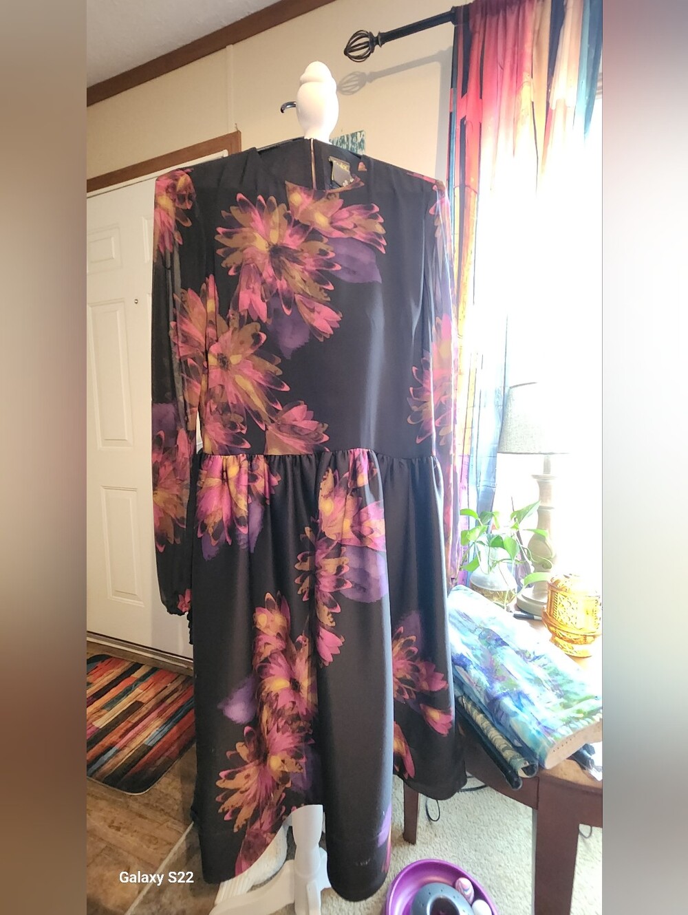 NWT SIZE 10 Taylor Black Midi Dress with Purple & Pink Floral Print